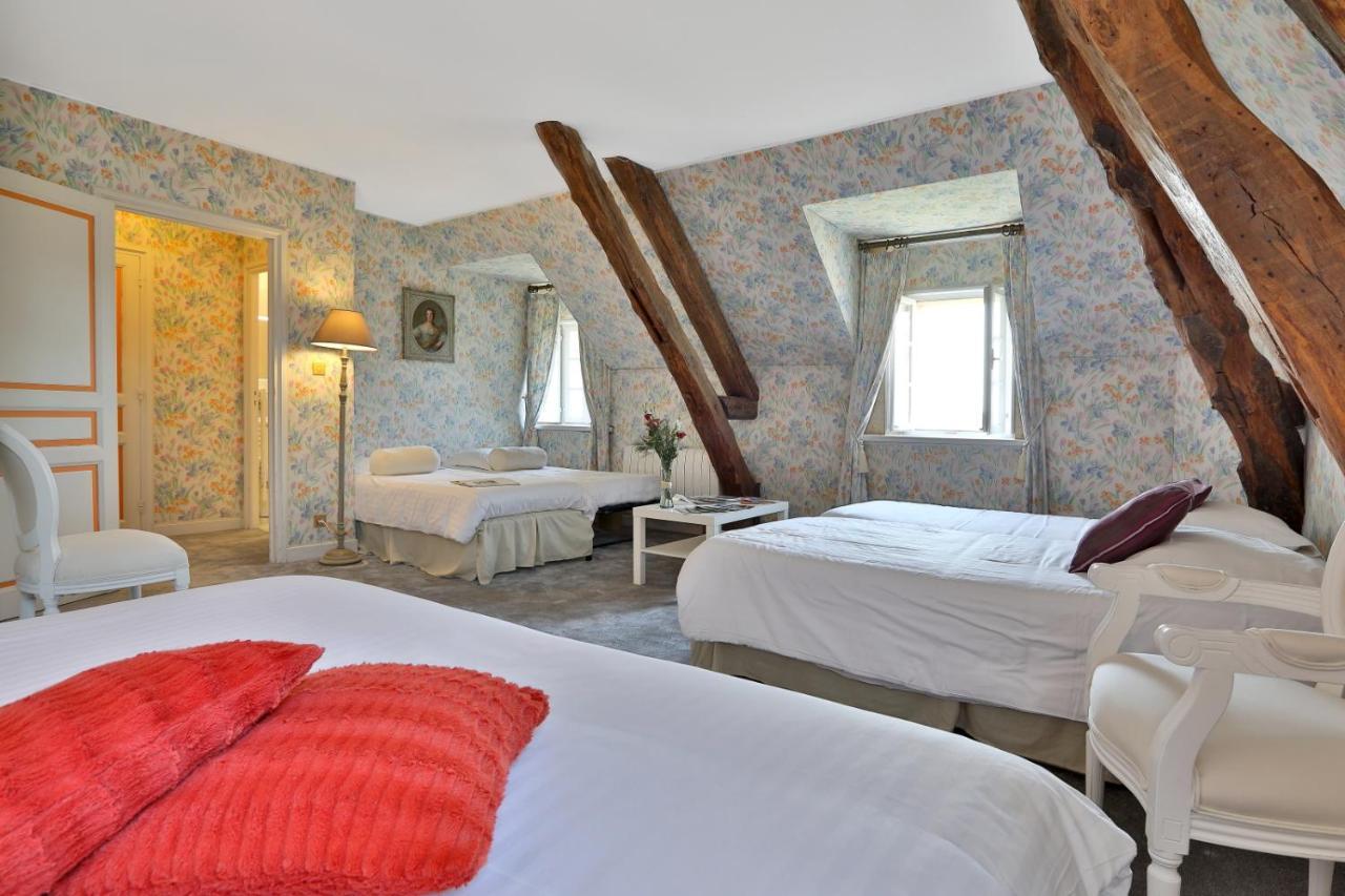 Domaine De Puy Robert Lascaux - A 800M Grotte De Lascaux - Hotel Avec Piscine - Chambres Et Gites-Appartements - Sarlat - Dordogne Монтіньяк Екстер'єр фото