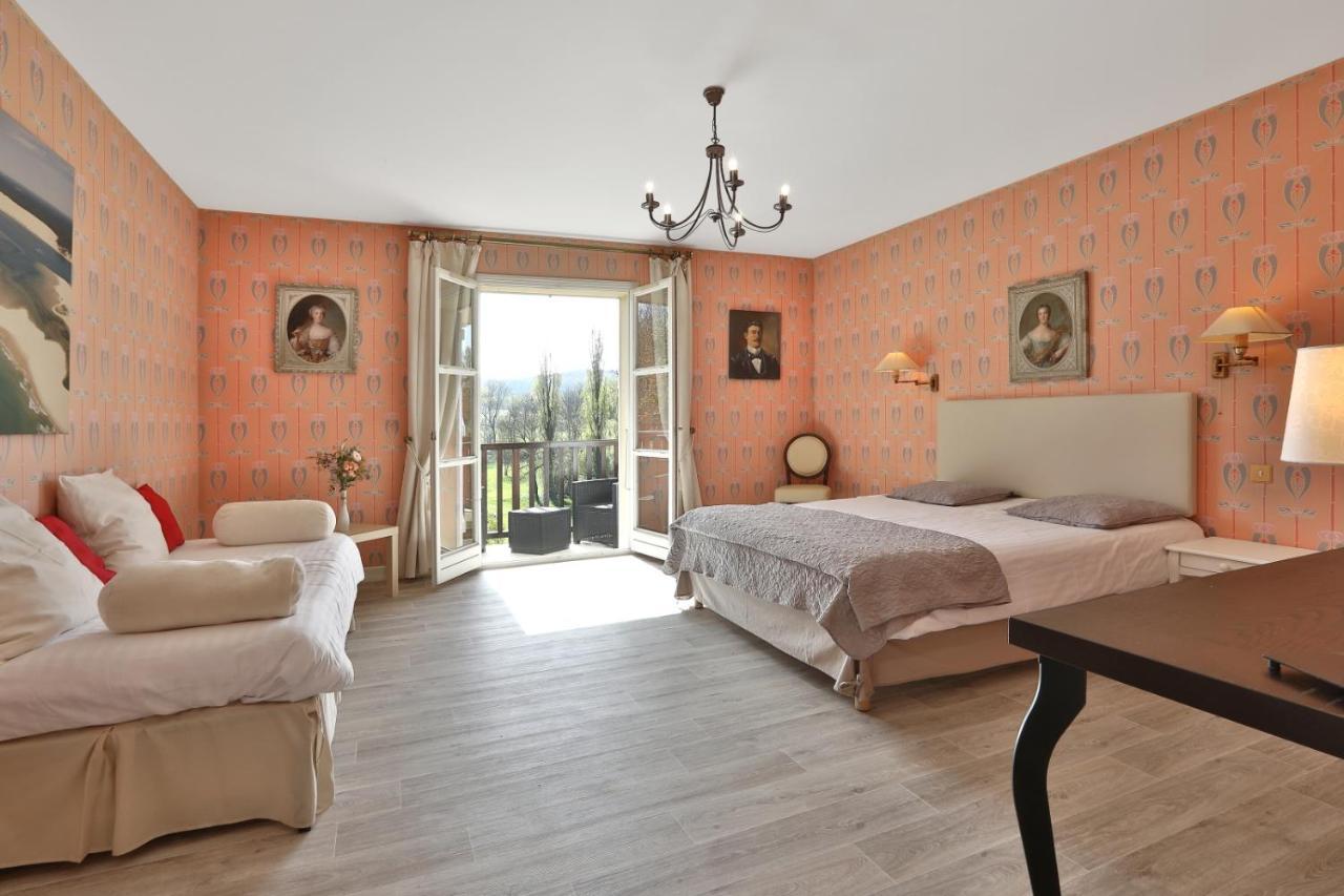 Domaine De Puy Robert Lascaux - A 800M Grotte De Lascaux - Hotel Avec Piscine - Chambres Et Gites-Appartements - Sarlat - Dordogne Монтіньяк Екстер'єр фото