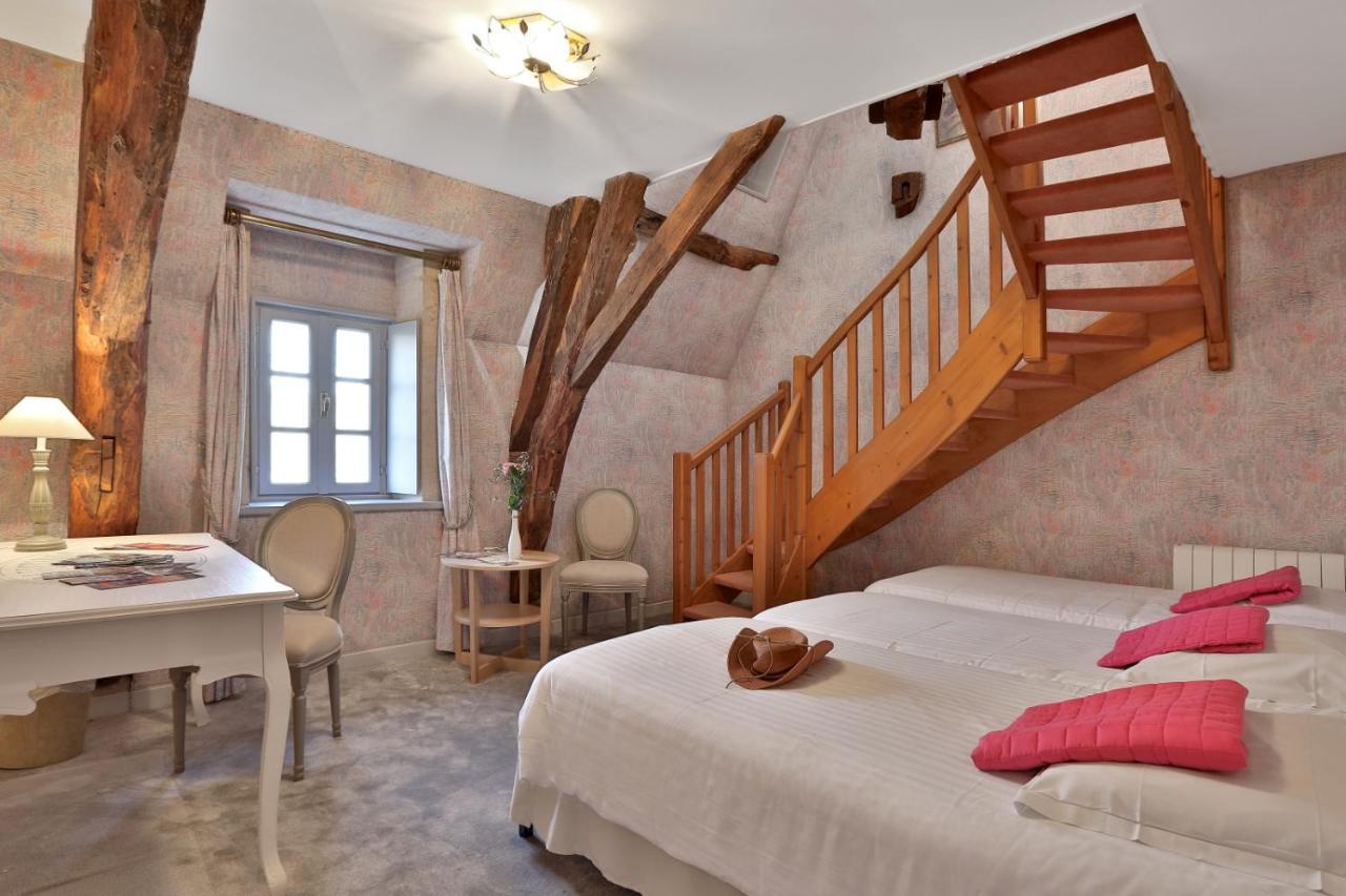 Domaine De Puy Robert Lascaux - A 800M Grotte De Lascaux - Hotel Avec Piscine - Chambres Et Gites-Appartements - Sarlat - Dordogne Монтіньяк Екстер'єр фото